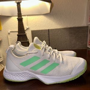 Adidas CourtFlash M White Beam Green Men Tennis Shoes Sneakers GY4007 size 9